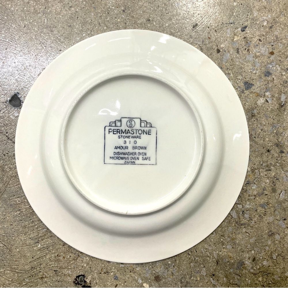 Vintage Japanese Stoneware Dinner Plate - Picture 3 of 4